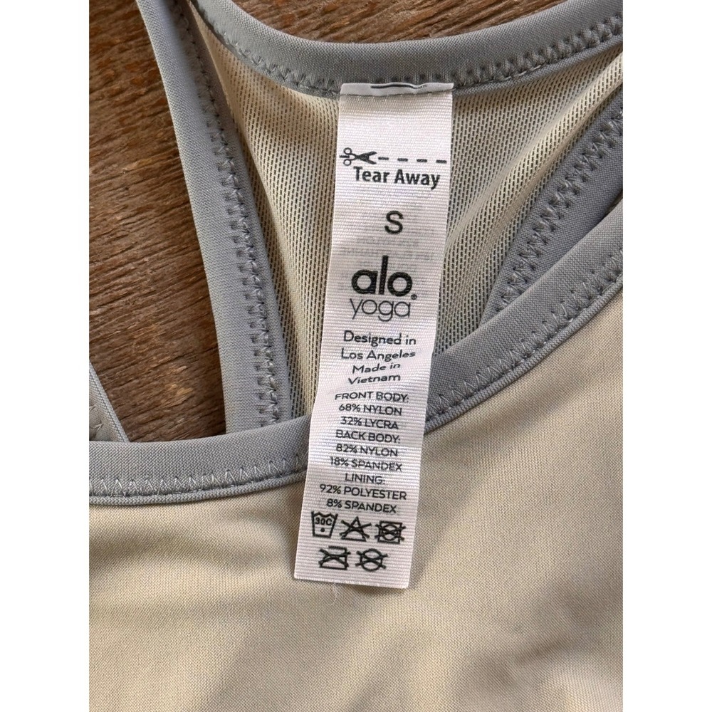 Alo Yoga Logo Band Sports Bra Small Gray High Neck Cutout Streetwear Gymcore - Picture 4 of 7
